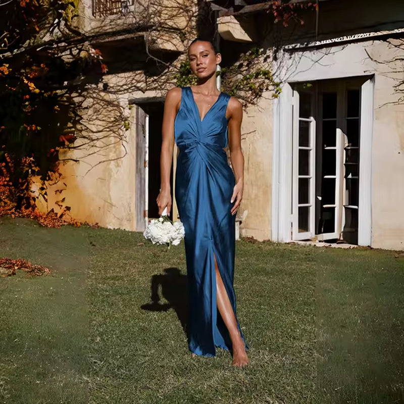 Elegant Backless Deep V Dress for Spring-Summer Events