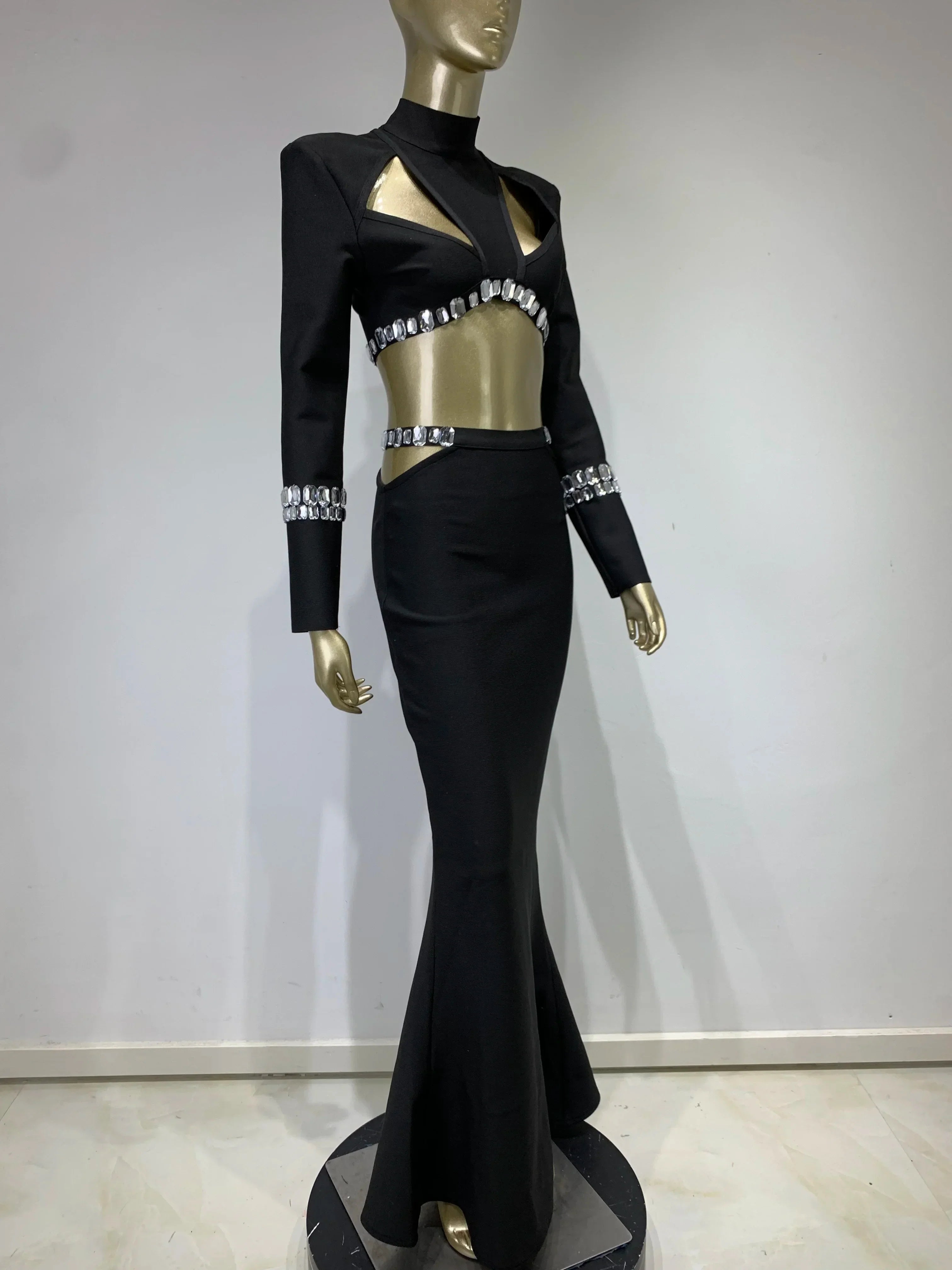 Elegant Long Sleeve Fishtail Maxi Skirt Set for Women - Image 6