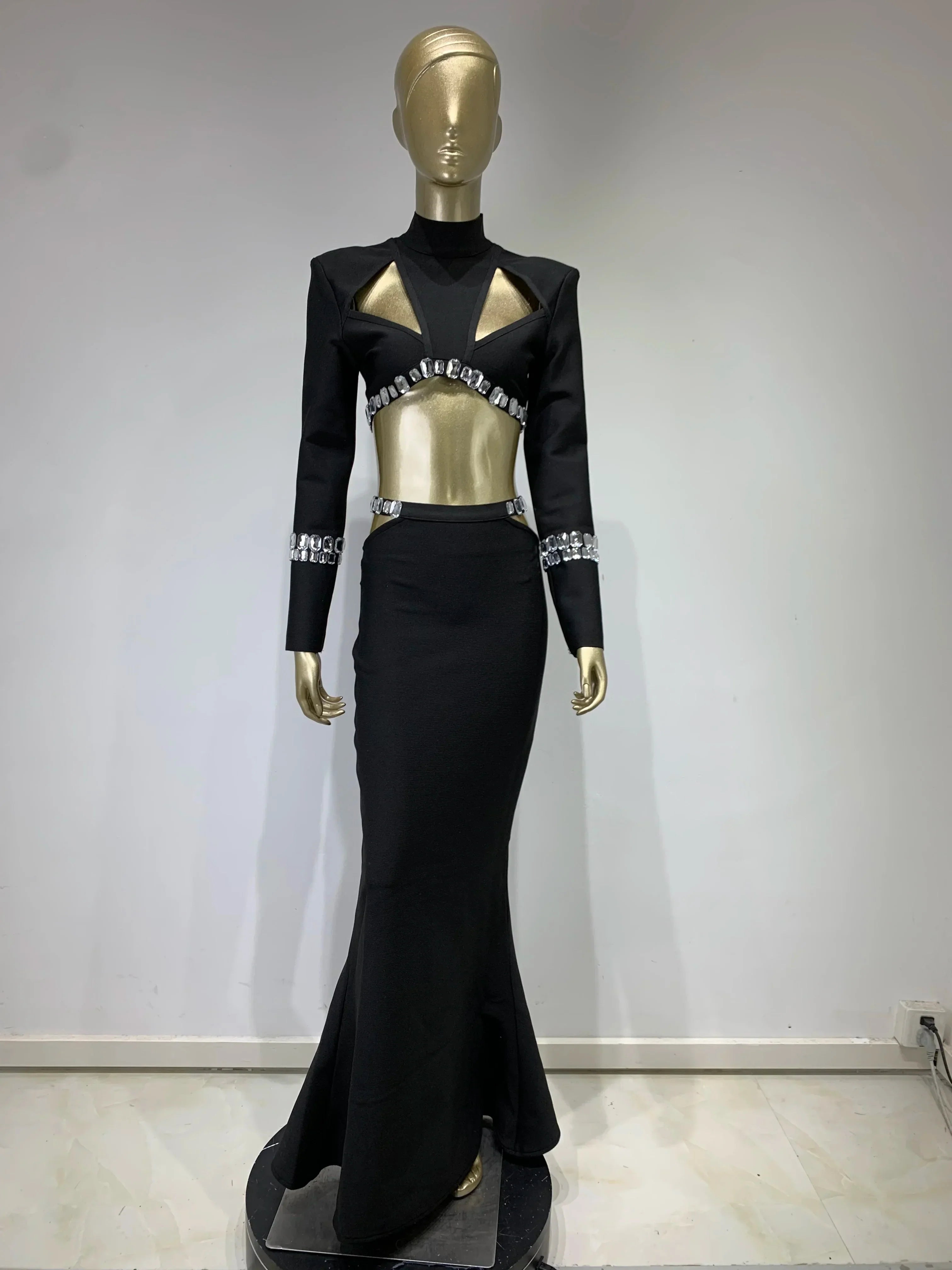 Elegant Long Sleeve Fishtail Maxi Skirt Set for Women - Image 7