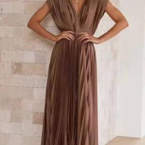 Trendy Pleated Sleeveless Casual Dress for Spring/Summer