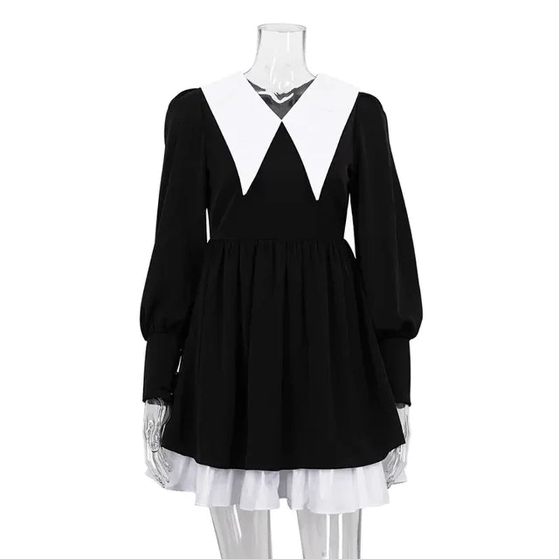 Vintage Mini Dress with Doll Collar in Black